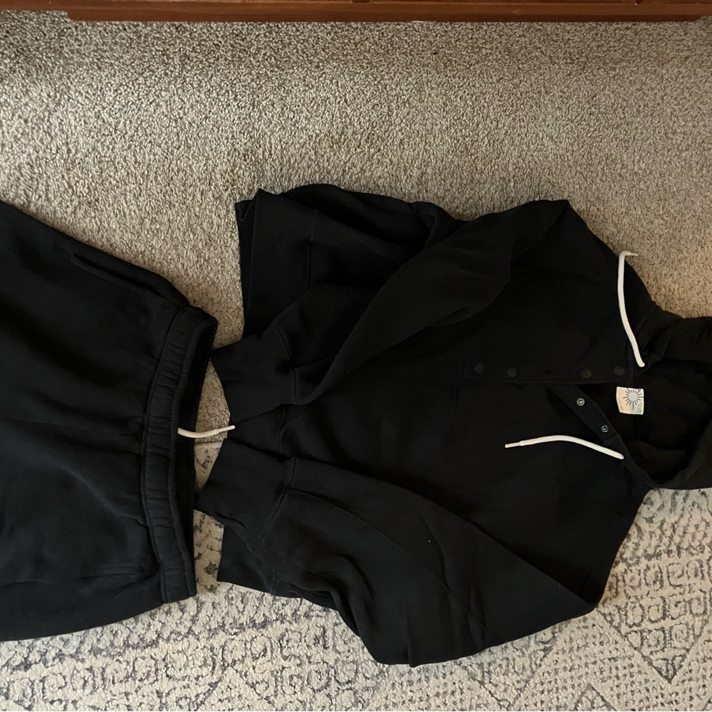 Aerie Offline Cloud Fleece set